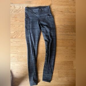 Athleta Heathered Gray full length leggings